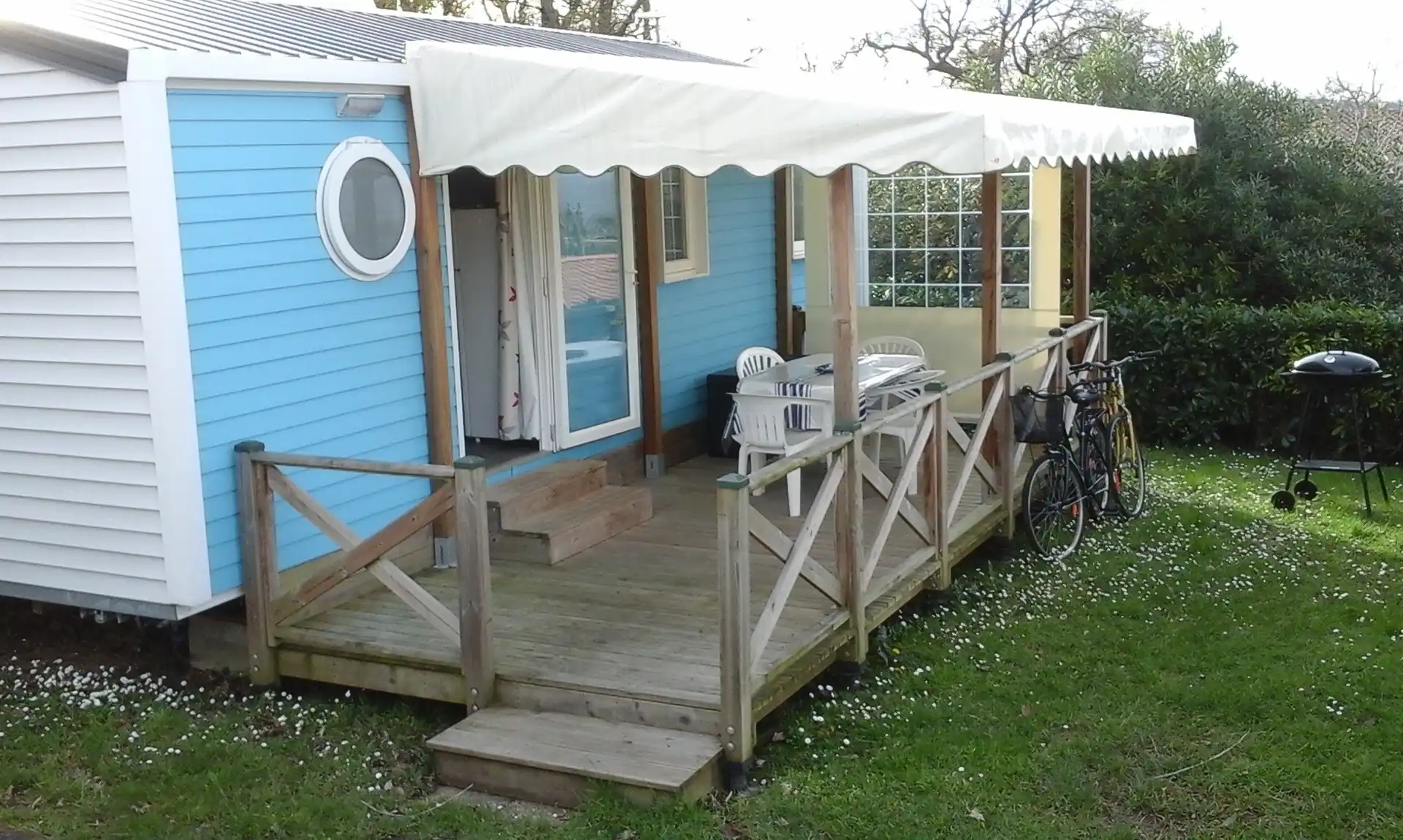 Photo extérieur MH 64 VESSIO