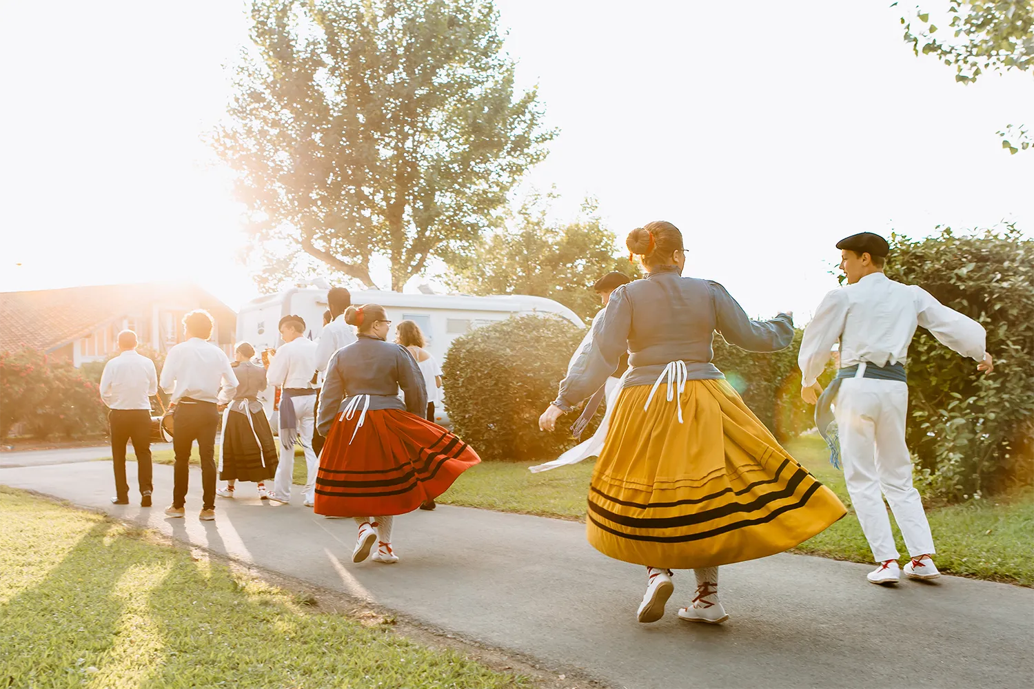 Baskische dansen Camping Ametza