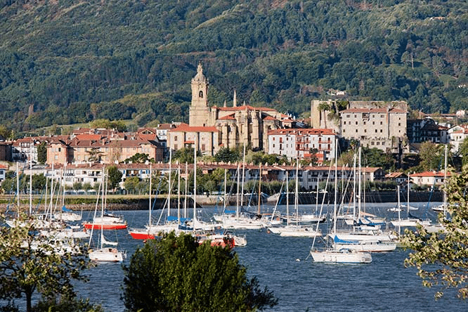 port et plage camping fontarrabie