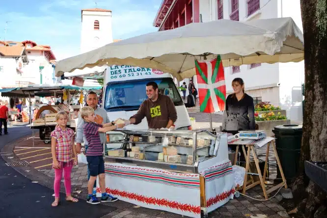 les marchés à hendaye (1) resultat